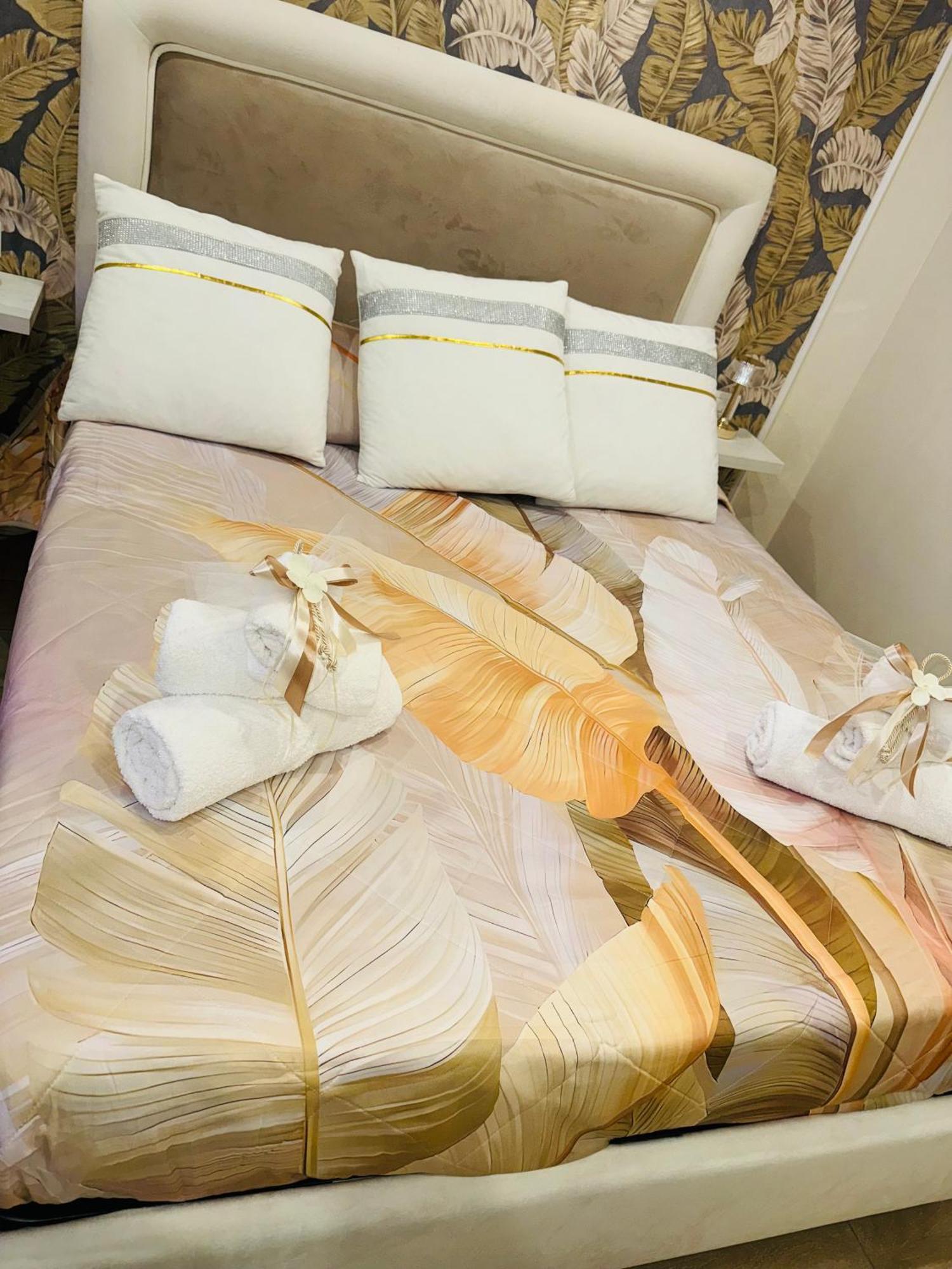 La Dimora Dei Sogni Sedil Capuano Home Suite Napels Buitenkant foto