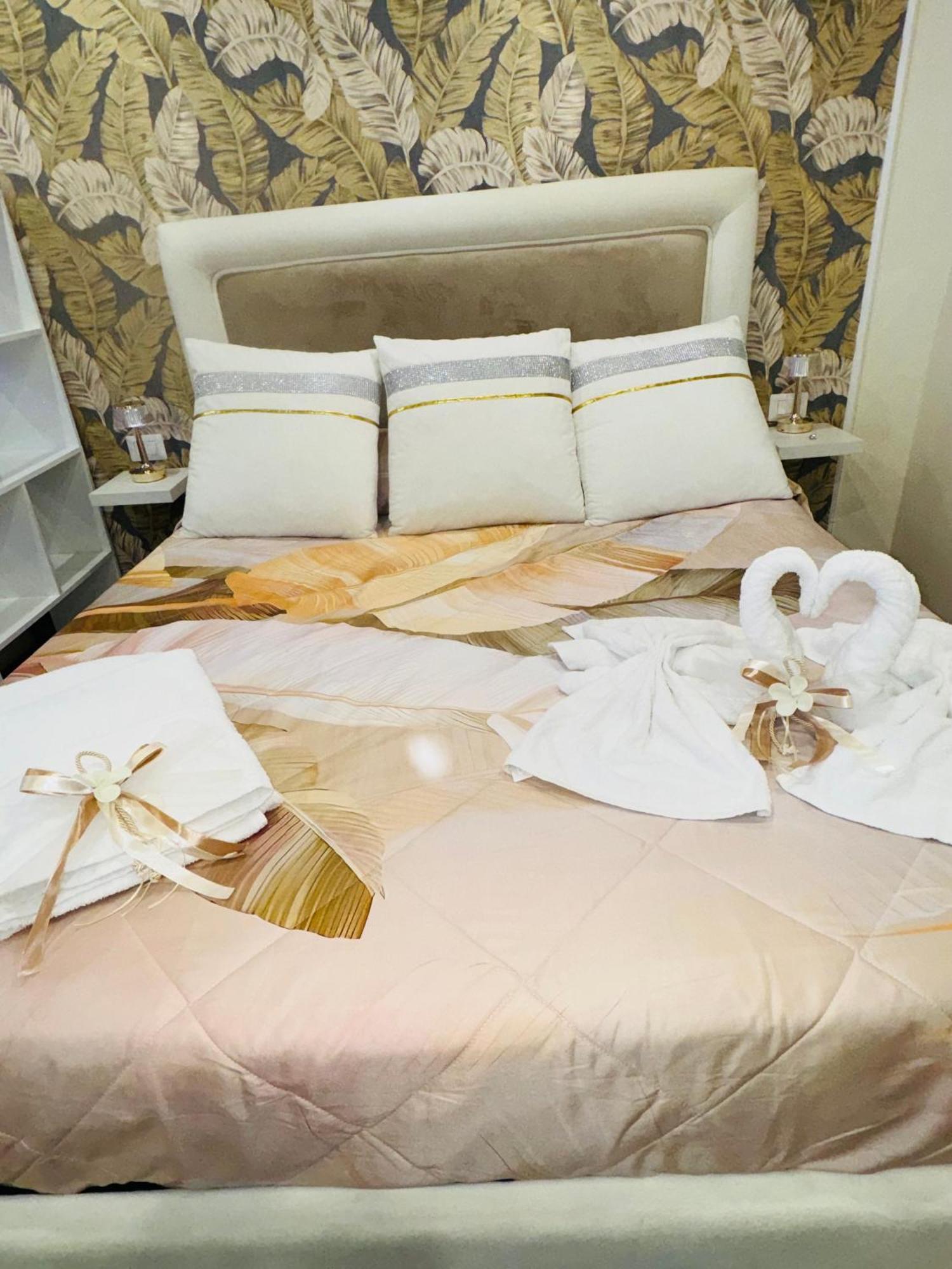 La Dimora Dei Sogni Sedil Capuano Home Suite Napels Buitenkant foto